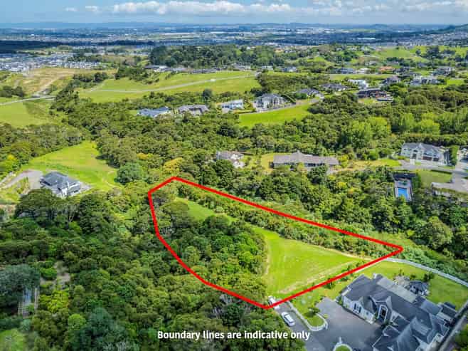 884 Redoubt Road, Flat Bush