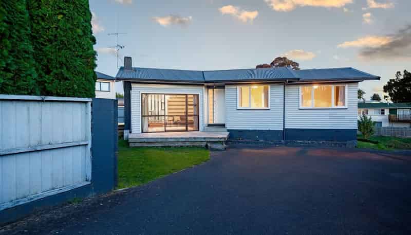 9 Guy Place, Melville