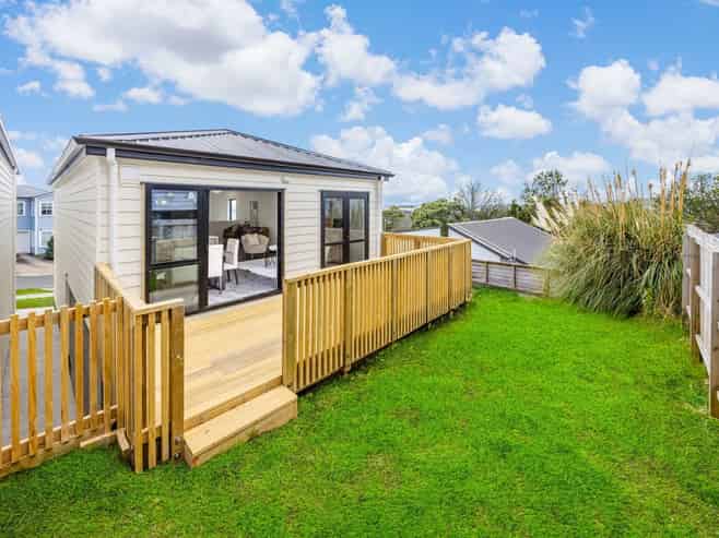 61 Joseph Street, Flat Bush