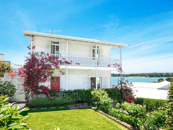 22 Stanley Point Road, Devonport