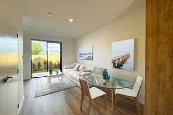 53E Alanbrooke Crescent, Avondale