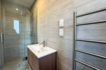 53C Alanbrooke Crescent, Avondale