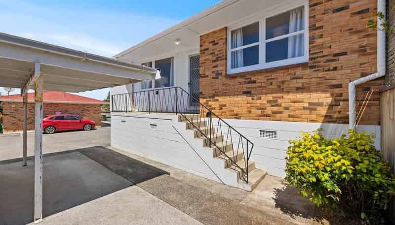 6/108 Grey Street, Onehunga