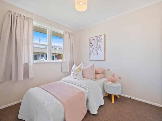 6/108 Grey Street, Onehunga