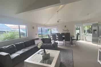 38 Redwing Street, Browns Bay