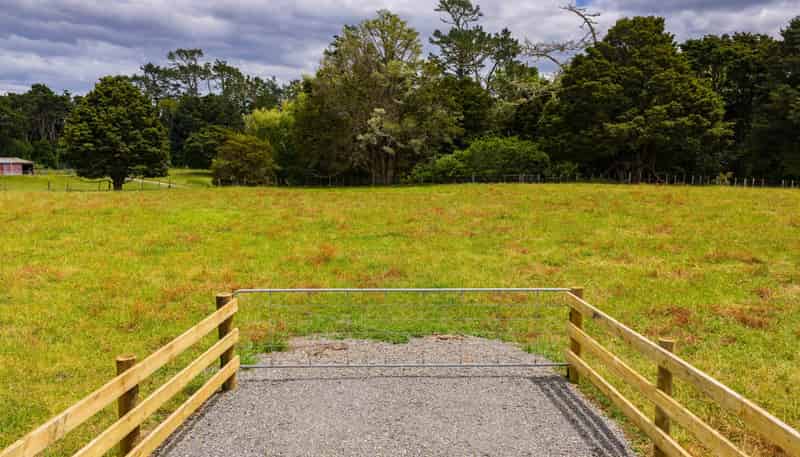 326 Tauraroa Road, Maungakaramea