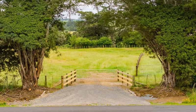 360 Tauraroa Road, Maungakaramea