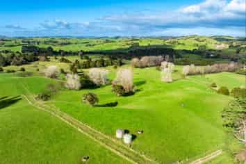  Lots 2 and 5 Leslie Road, Maungakaramea
