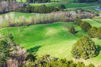  Lots 2 and 5 Leslie Road, Maungakaramea