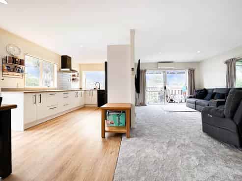 2/455 Great South Road, Opaheke