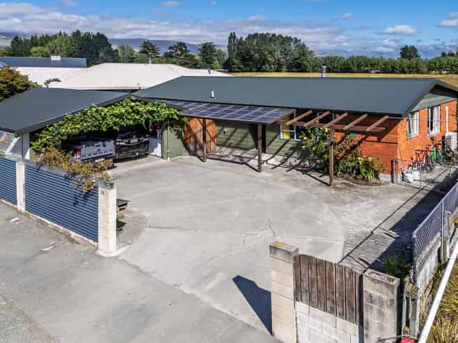 22 Ayr Street, Fairlie