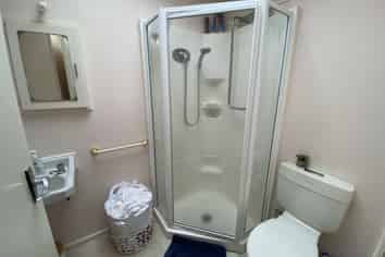 C/37 Roberta Avenue, Glendowie