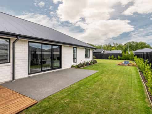 17 Owen Drive, Darfield