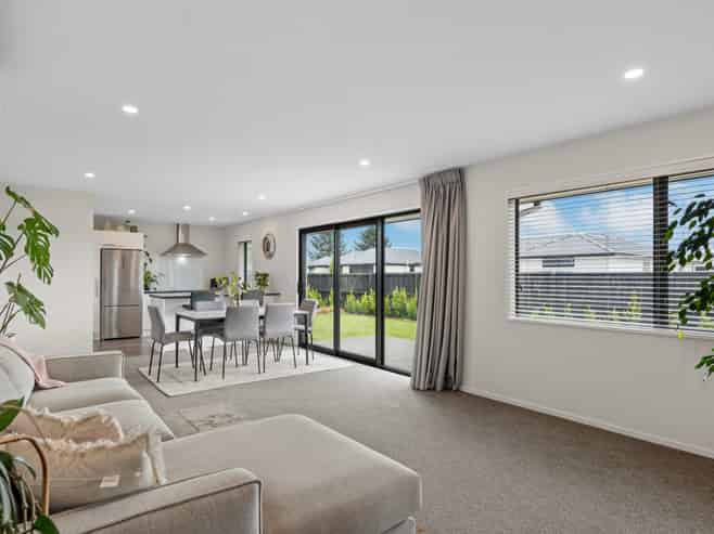 17 Owen Drive, Darfield