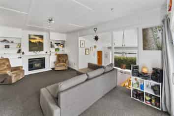 10 Quebec Road, Washington Valley