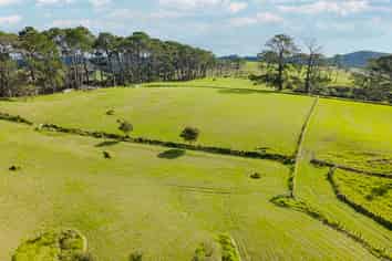 Lot 6/148-176 Waitakere Road, Taupaki