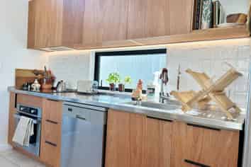 17c Cornwall Rd, Lyttelton