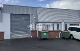 110Sqm Storage / Warehouse On Neilpark Drive