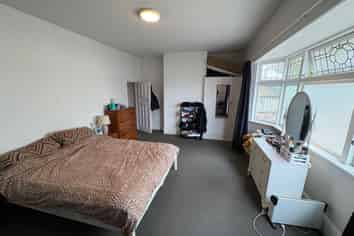 1/349 Hereford Street, Linwood