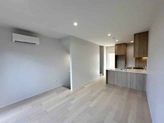 21/19 Lyon Avenue, Mount Albert