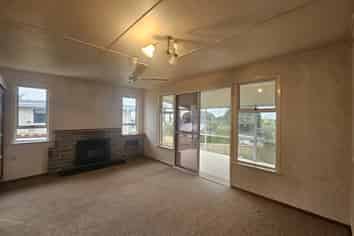 42 Princess Road, Bellevue