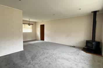 5 Maroubra Place, Botany Downs