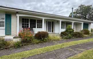 5 Maroubra Place, Botany Downs