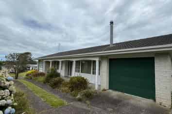 5 Maroubra Place, Botany Downs