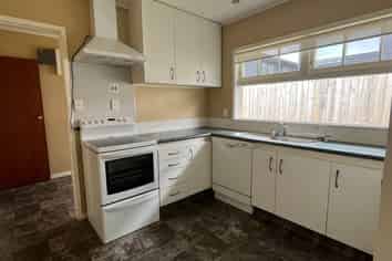 5 Maroubra Place, Botany Downs