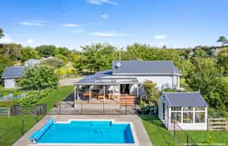 260 Kaiwhaiki Road, Parikino