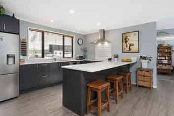 36 Awatira Drive, Papamoa