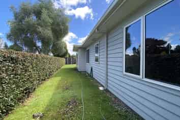 1 Horsley Grove, Pyes Pa