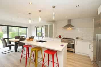 54 Hoffman Court, Waikiwi