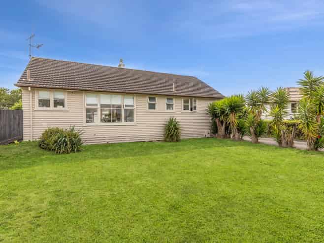 15 Willis Street, Bader