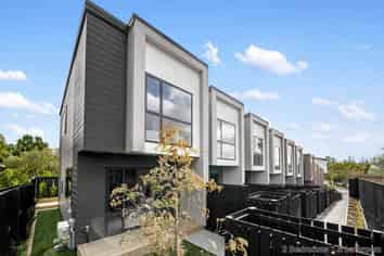 10/39 Brandon Road, Glen Eden