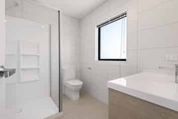 135 Waituarua Drive, Conifer Grove