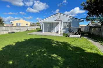 12 Dosina Place, Flat Bush