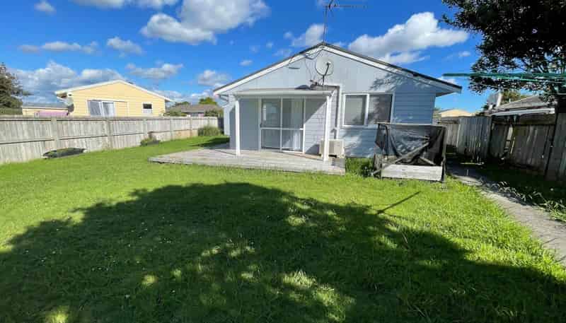 12 Dosina Place, Flat Bush