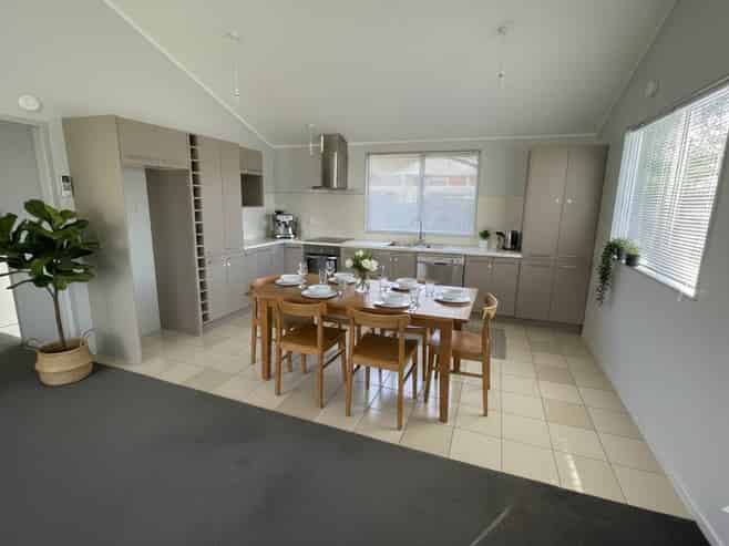 12 Dosina Place, Flat Bush