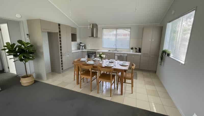 12 Dosina Place, Flat Bush