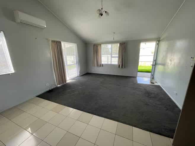 12 Dosina Place, Flat Bush