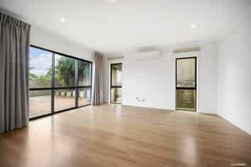 19 Eric Gifford Drive, Ranui