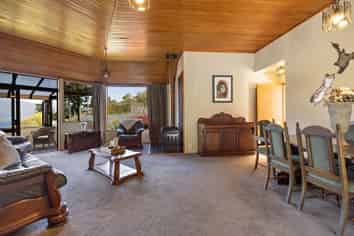 9 Greenstone Place, Fernhill