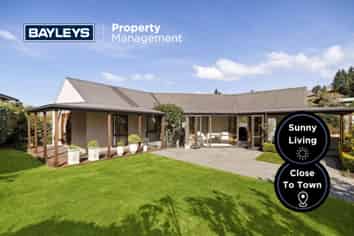 9 Greenstone Place, Fernhill