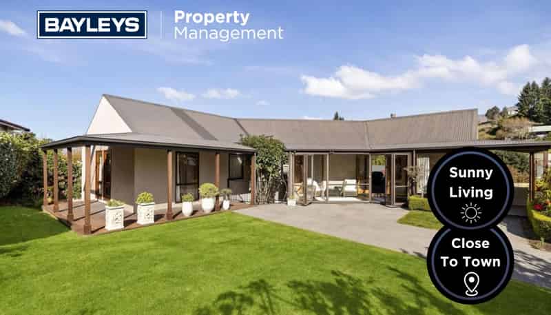 9 Greenstone Place, Fernhill