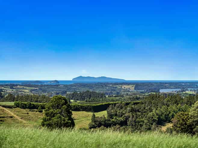 348D Rea Road, RD2, Katikati