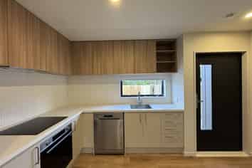 13/42 Brandon Road, Glen Eden