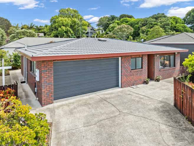 2/10 Braintree Street, Kamo