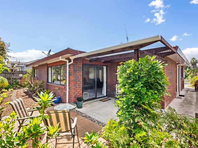 2/10 Braintree Street, Kamo