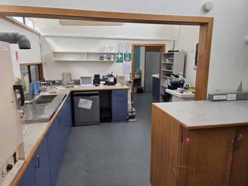 Business Units for Lease - Prime Location